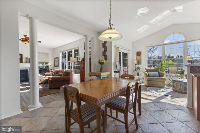 1868 ROBERTA DR, Chester, MD 21619