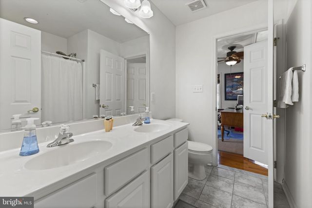 1868 ROBERTA DR, Chester, MD 21619