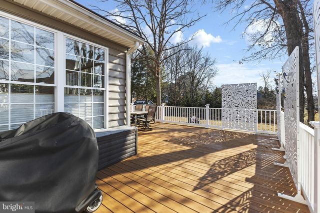 1868 ROBERTA DR, Chester, MD 21619