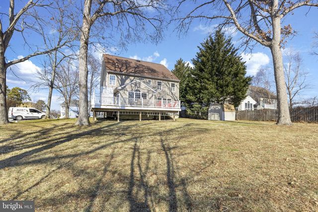 1868 ROBERTA DR, Chester, MD 21619