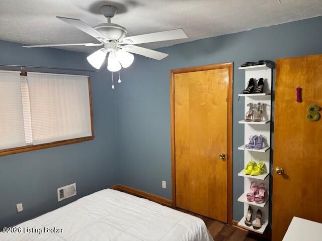 5505 Bruce Ave, Louisville, KY 40214