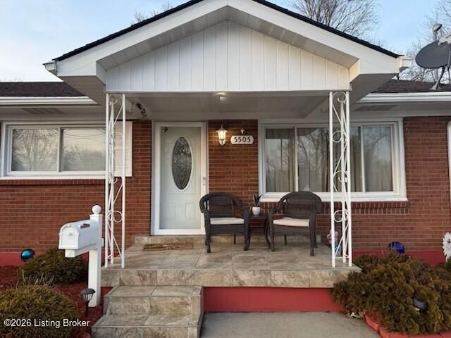 5505 Bruce Ave, Louisville, KY 40214