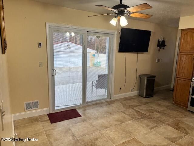 5505 Bruce Ave, Louisville, KY 40214