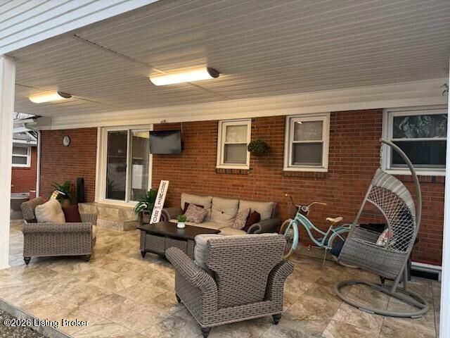 5505 Bruce Ave, Louisville, KY 40214