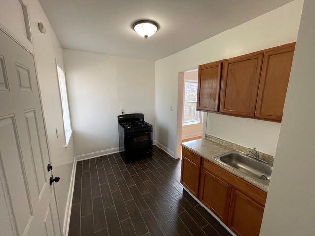 7123 S Merrill Avenue 2, Chicago, IL 60649