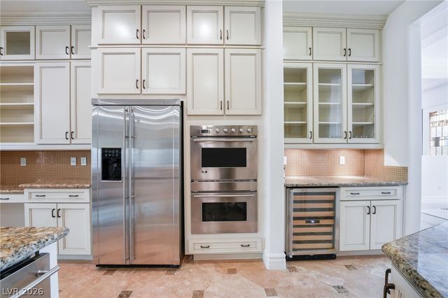 8242 Bella Veduta Avenue, Las Vegas, NV 89178