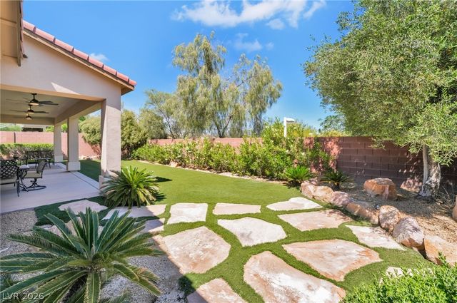 8242 Bella Veduta Avenue, Las Vegas, NV 89178