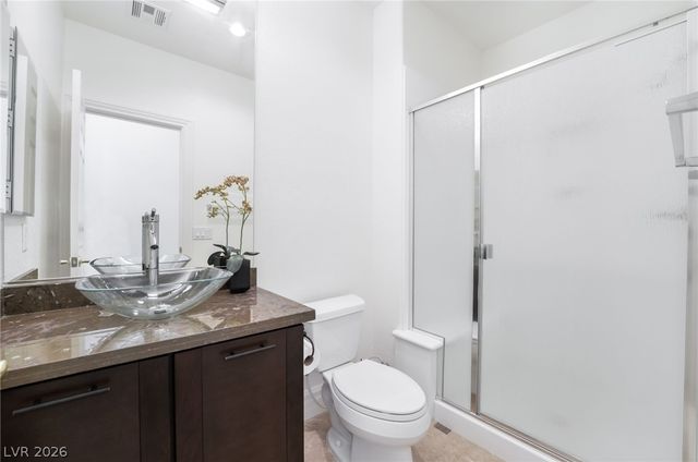 8242 Bella Veduta Avenue, Las Vegas, NV 89178