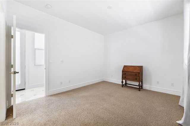 8242 Bella Veduta Avenue, Las Vegas, NV 89178