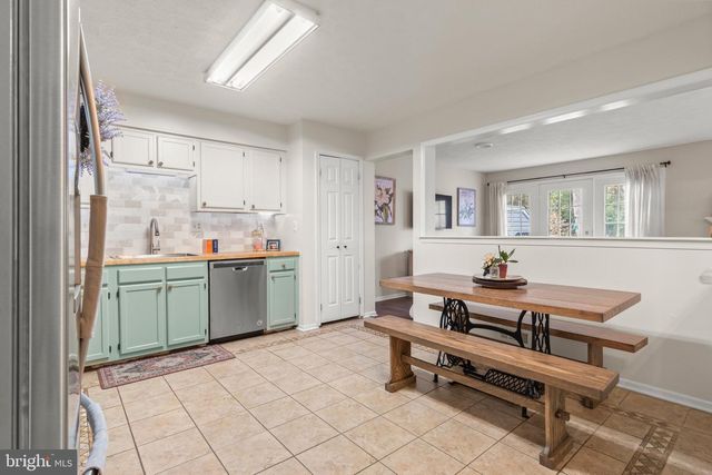 1005 ANDOVER CT, Marlton, NJ 08053