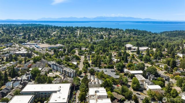 122 NW 103rd Street, Seattle, WA 98177