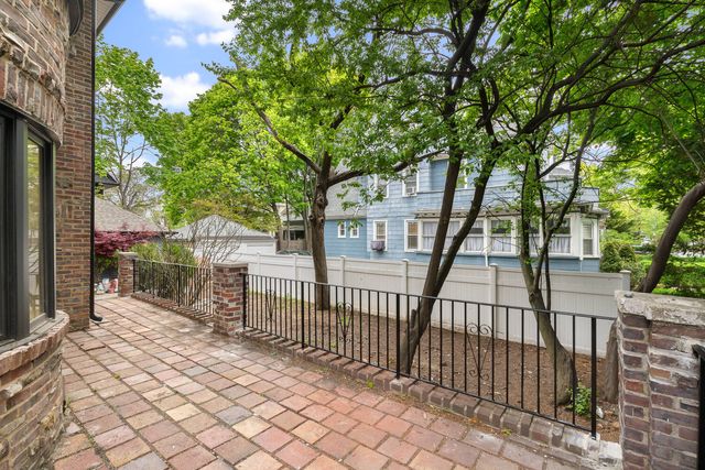 2103 GLENWOOD Road, New York City, NY 11210
