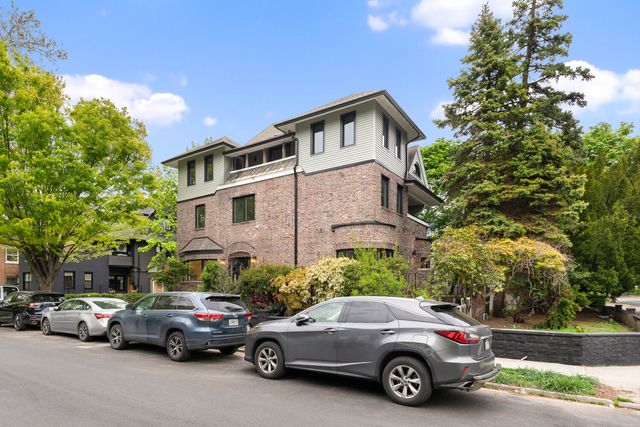 2103 GLENWOOD Road, New York City, NY 11210