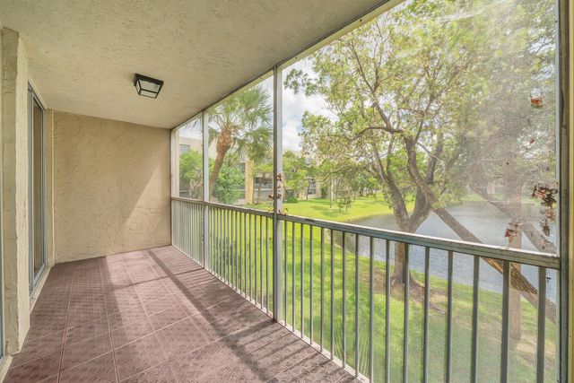 3361 NW 47th Terrace 231, Lauderdale Lakes, FL 33319