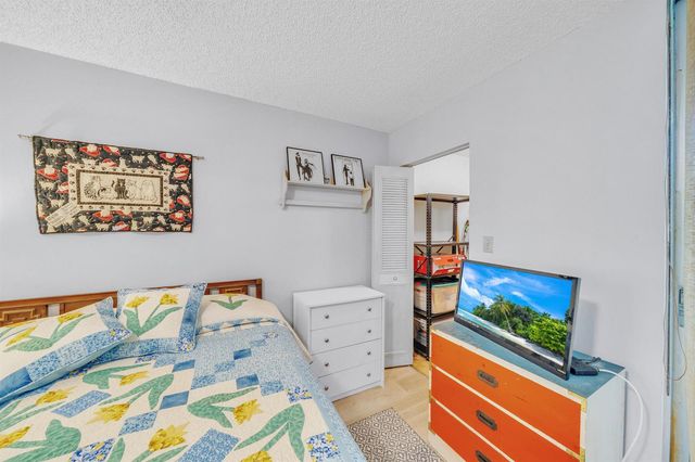 3361 NW 47th Terrace 231, Lauderdale Lakes, FL 33319