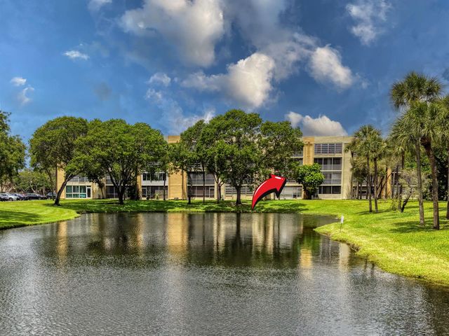 3361 NW 47th Terrace 231, Lauderdale Lakes, FL 33319