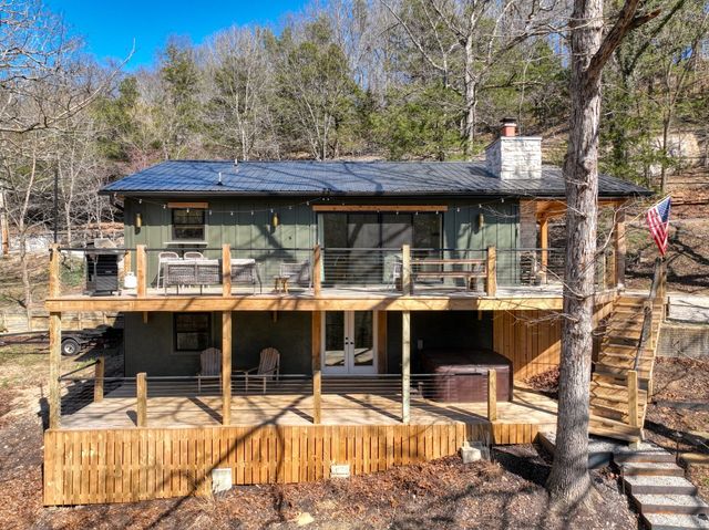 369 Lakeshore Road, Eureka Springs, AR 72631