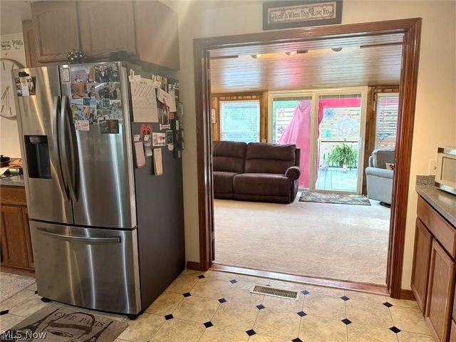 10457 Persimmon Street NW, Canal Fulton, OH 44614