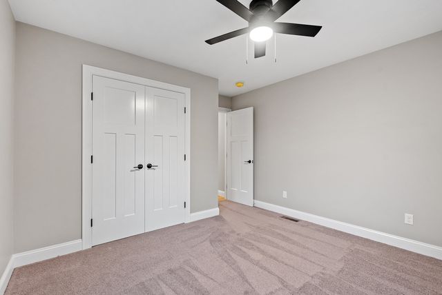 262 Glenwood Rd, Rutland, MA 01543
