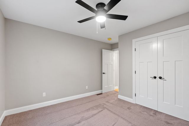 262 Glenwood Rd, Rutland, MA 01543