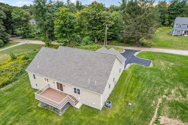 262 Glenwood Rd, Rutland, MA 01543