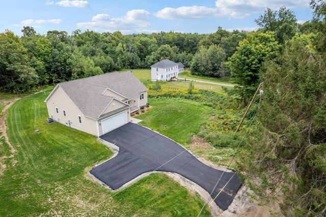 262 Glenwood Rd, Rutland, MA 01543