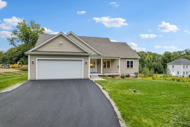 262 Glenwood Rd, Rutland, MA 01543