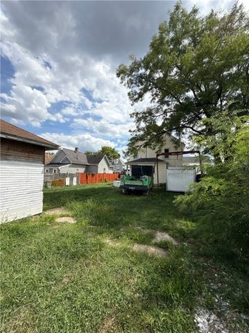 3007 E 4th Street, Dayton, OH 45403
