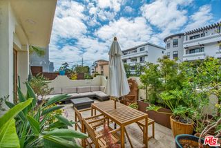 11838 Kiowa Avenue 101, Los Angeles, CA 90049