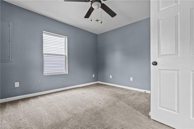 206 Oak ST, Suffolk, VA 23434