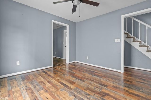 206 Oak ST, Suffolk, VA 23434