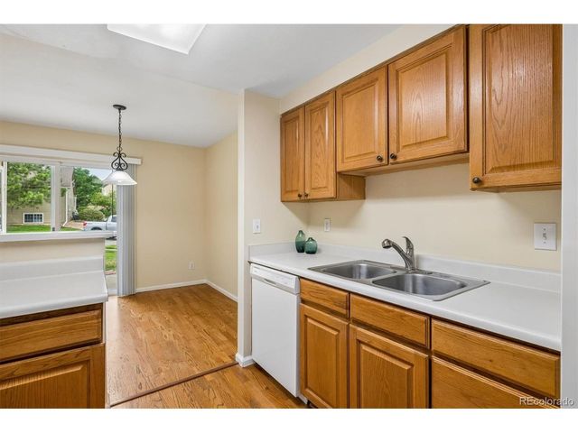 10229 W Fair Ave B, Littleton, CO 80127