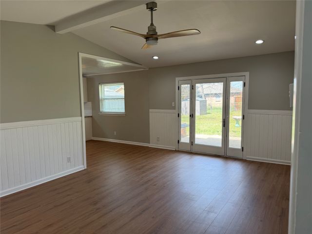 7425 Deaver Drive, North Richland Hills, TX 76180