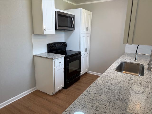 7425 Deaver Drive, North Richland Hills, TX 76180