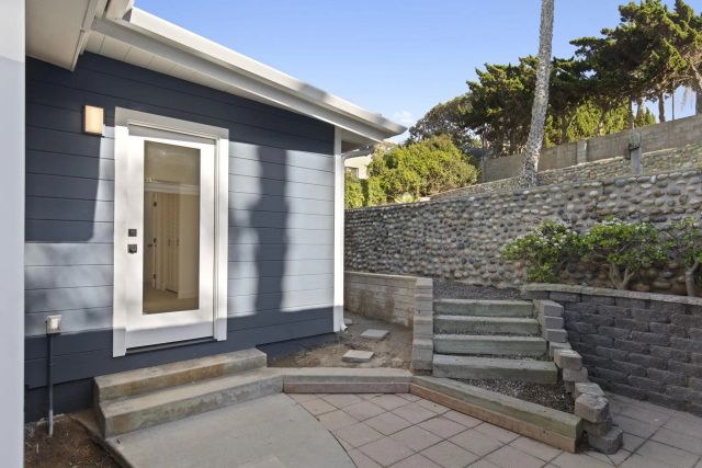 725 Coast Boulevard S, La Jolla, CA 92037