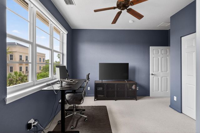 150 Cat Rock Lane, Jupiter, FL 33458