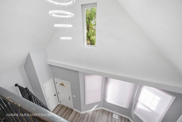 9342 S Crandon Avenue, Chicago, IL 60617