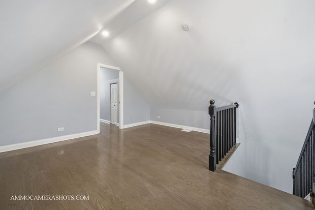 9342 S Crandon Avenue, Chicago, IL 60617