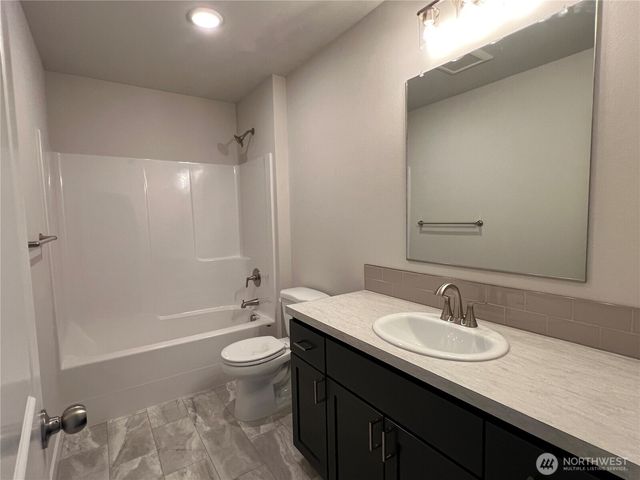 515 N Ruddy Street, Moses Lake, WA 98837