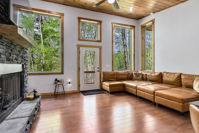 73 Oak Branch Drive, Murphy, NC 28906