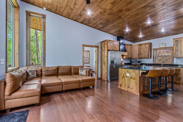 73 Oak Branch Drive, Murphy, NC 28906