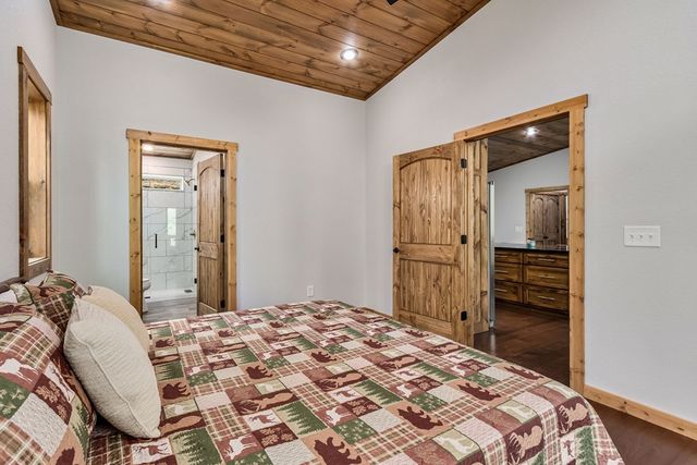 73 Oak Branch Drive, Murphy, NC 28906