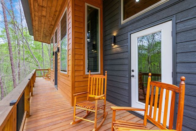 73 Oak Branch Drive, Murphy, NC 28906