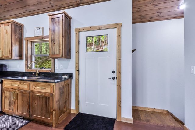 73 Oak Branch Drive, Murphy, NC 28906