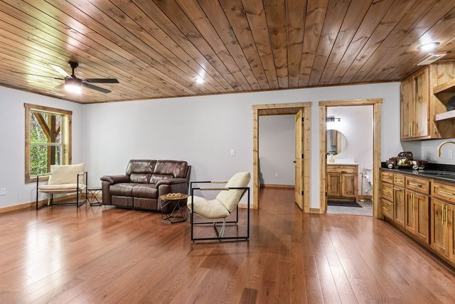 73 Oak Branch Drive, Murphy, NC 28906