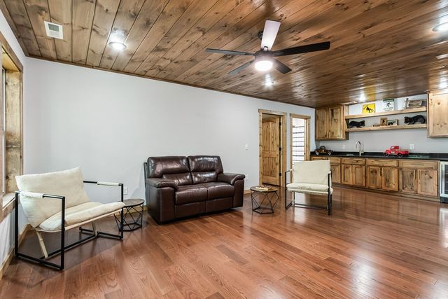 73 Oak Branch Drive, Murphy, NC 28906