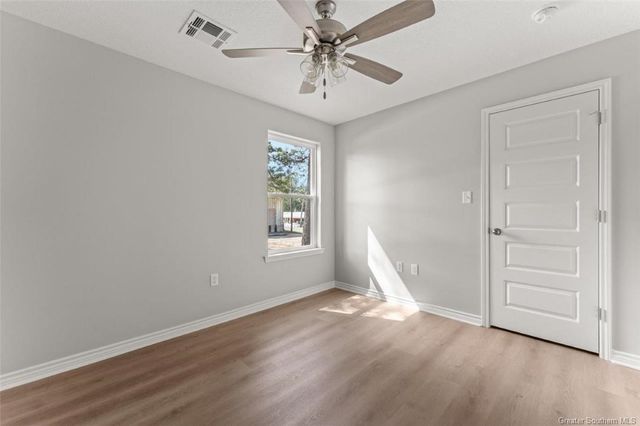 211 N Gladys St, Leesville, LA 71446