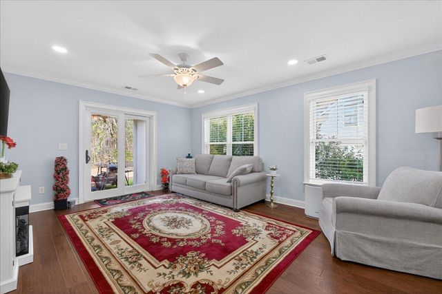 1104 Beresford, Charleston, SC 29492