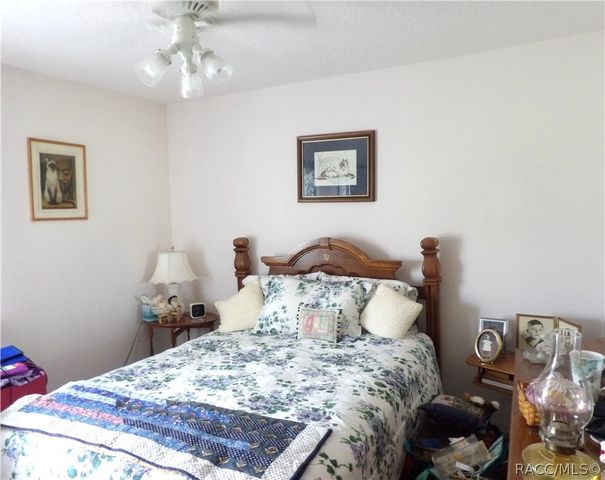 675 E Charleston Court, Hernando, FL 34442