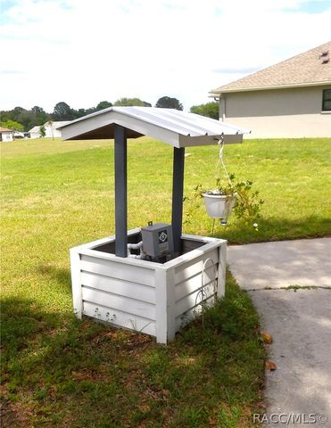 675 E Charleston Court, Hernando, FL 34442